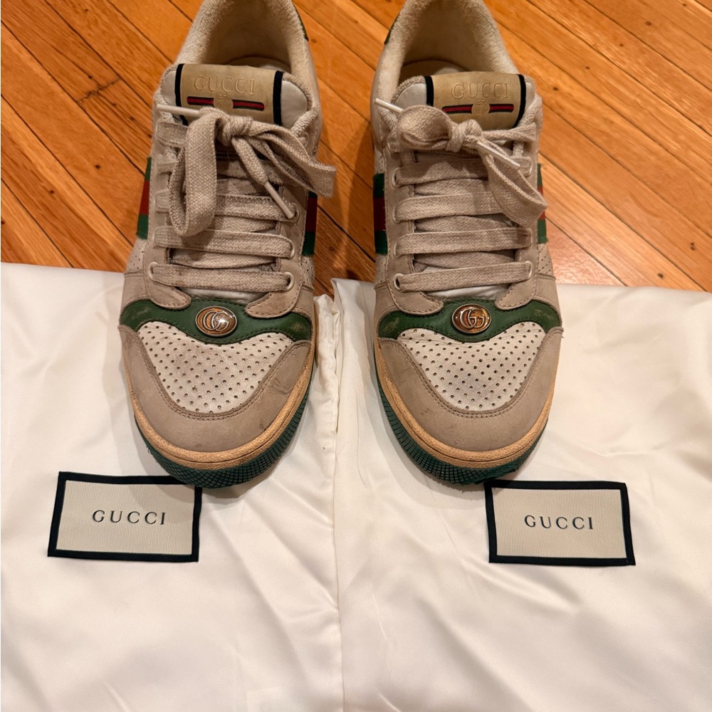 Gucci Beige and Green Sneakers - Picture 4 of 5